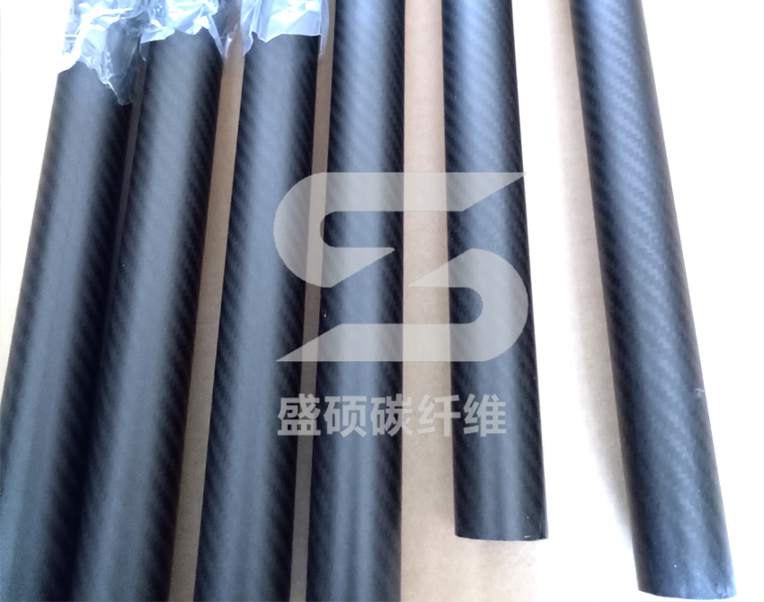 碳纤维管的硬度